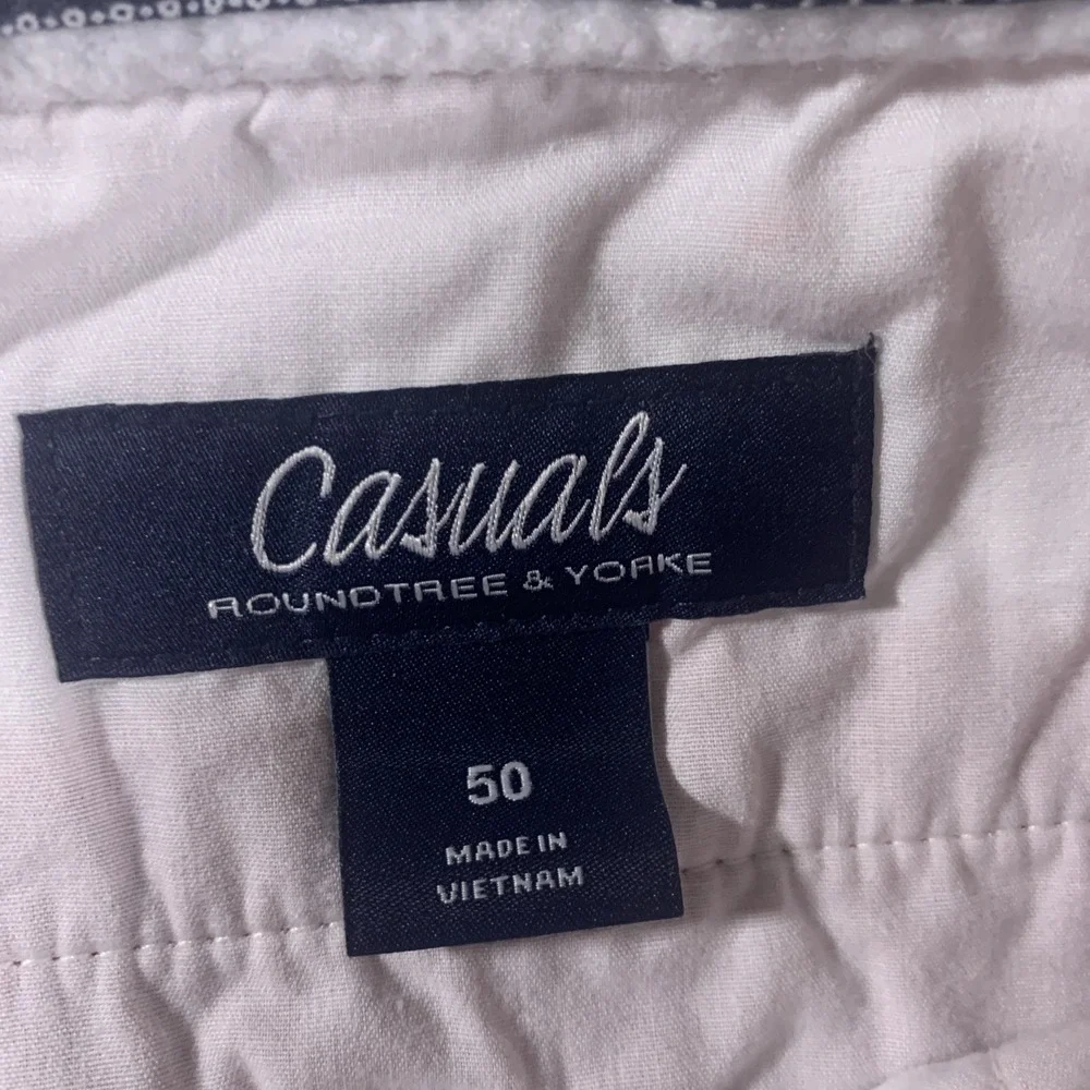 Roundtree & Yorke Casuals Mens 50 Salmon Flat Front Chino Shorts Cotton Canvas